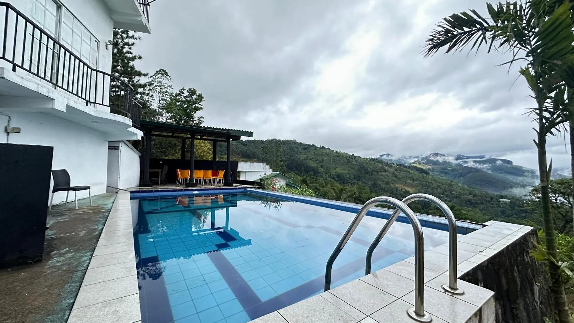 Jc Mount Edge Villa Kandy Sri Lanka