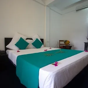 Kothmale Holiday Hotel